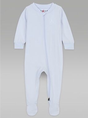 Jordan Baby Light Blue Footed One-Piece with Zipper Size 6 months NWT